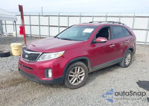 2014 Kia Sorento Lx z USA, uszkodzony, nr VIN 5XYKT3A63EG445385